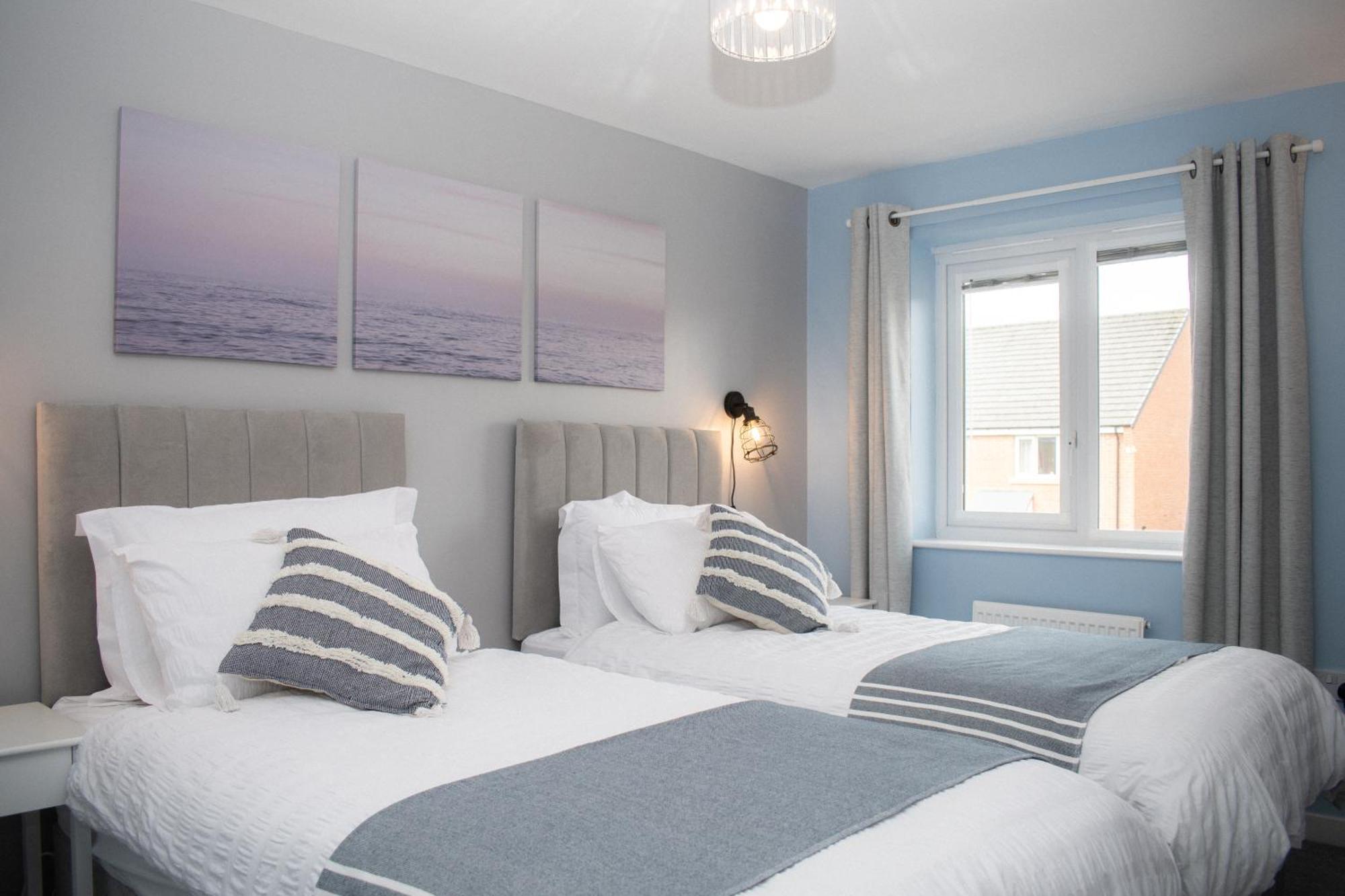 Comfy Modern 3Br Semi Detached 400Mb Wifi Free Double Parking Villa Newcastle upon Tyne Buitenkant foto